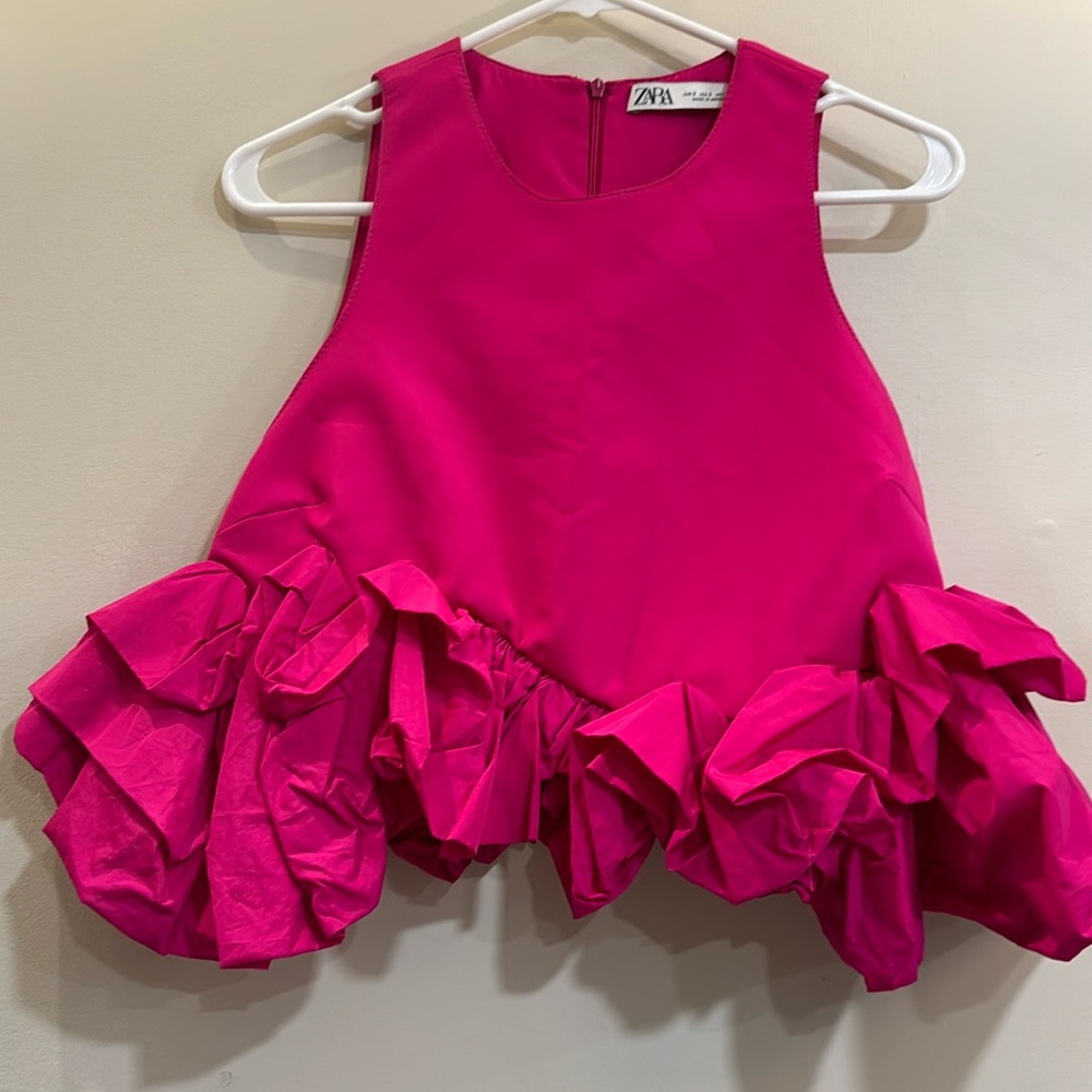 Zara voluminous top limited edition